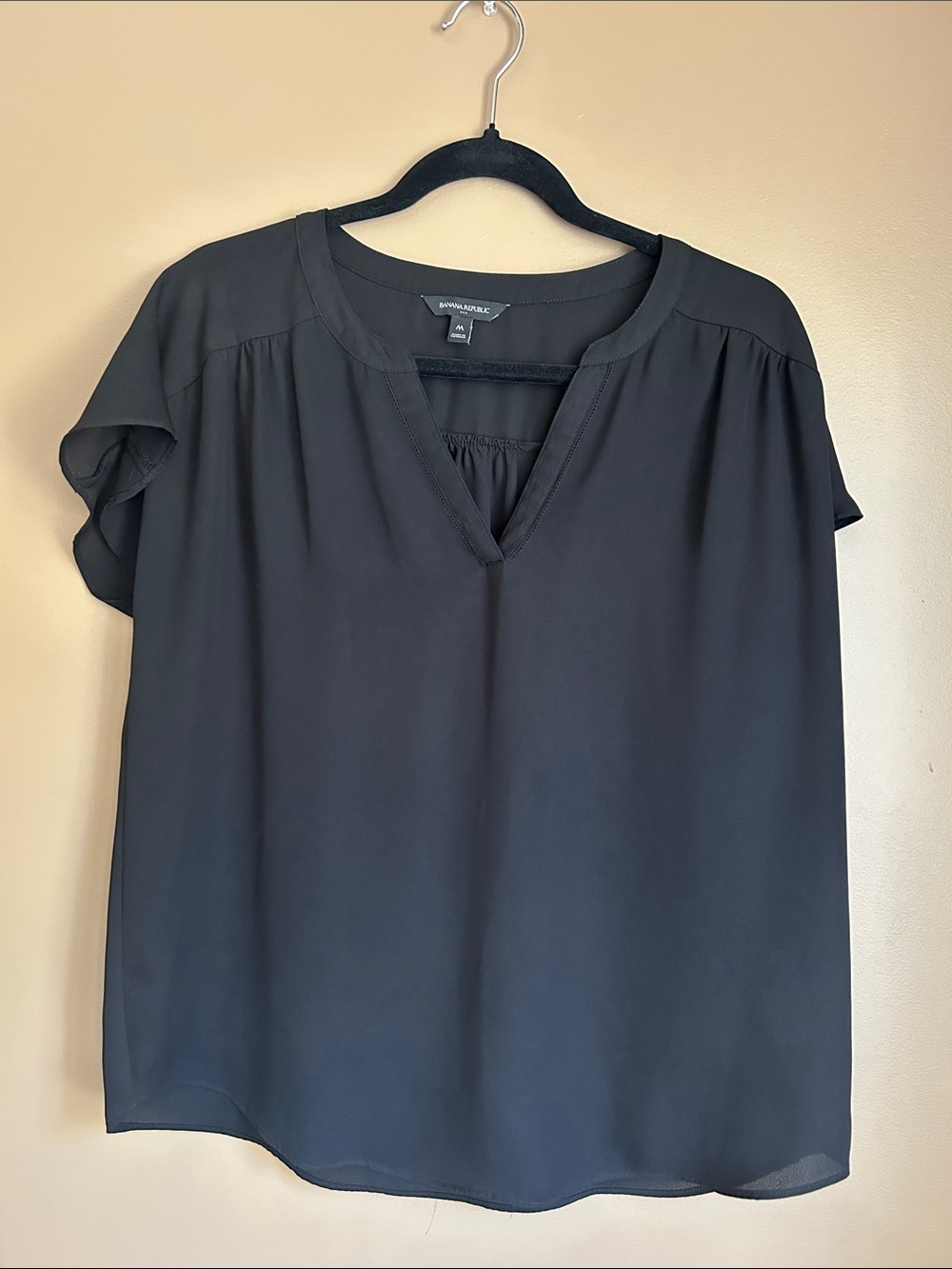 Banana Republic Black Short Flutter Sleeve V-Neck Blouse